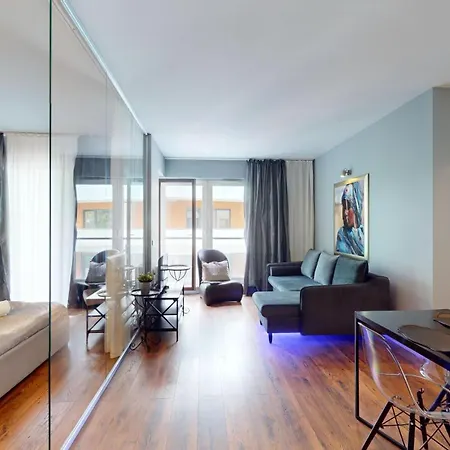 Na Wielkiej Wyspie 900 Steps To Market Apartment *