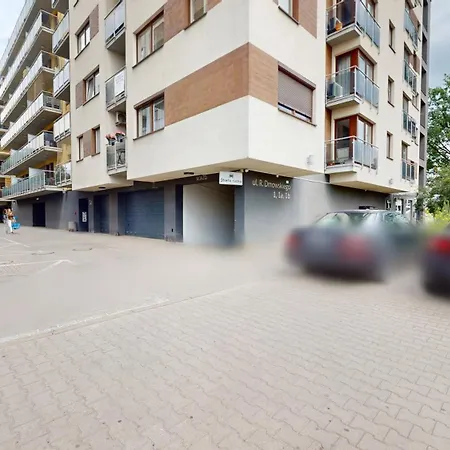 Na Wielkiej Wyspie 900 Steps To Market