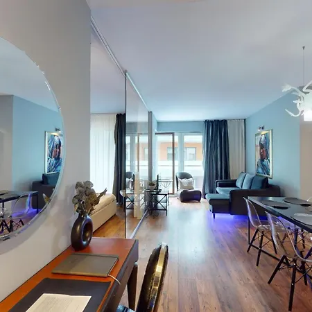 Na Wielkiej Wyspie 900 Steps To Market Lägenhet *