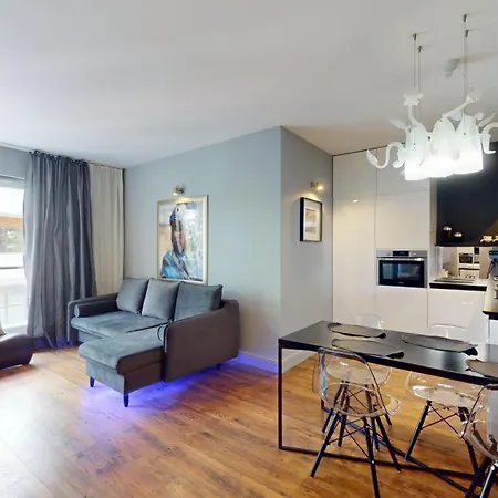 Na Wielkiej Wyspie 900 Steps To Market Lägenhet Wrocław